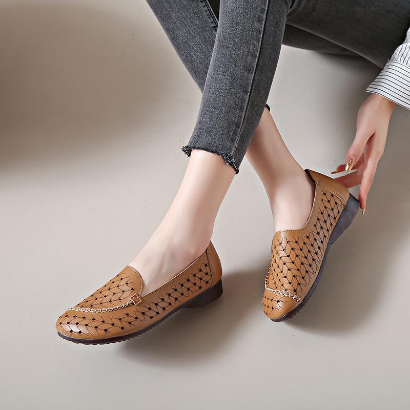 Модные мягкие женские перфорированные дышащие лоферы 2024 весна-лето из мягкой кожи, ортопедические дизайнерские туфли на плоской подошве с низким верхом, zapatillas