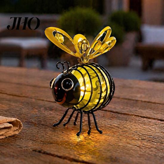 Pastoral Style Backyard Illumination Solar Bee Garden Light, Outdoor Solar-Powered Metal Lantern, Waterproof Eco Friendly Yard Lighting Ornaments