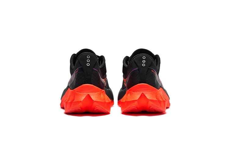 SAUCONY Endorphin Pro 4 Черный Vizired - S20939-127 Размер