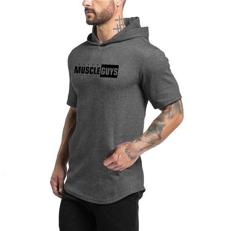 Muscleguys Летняя новая мужская модная футболка с короткими рукавами, хлопковая тенденция, бодибилдинг, фитнес, свитер с капюшоном и половиной рукавов, спортивная футболка с капюшоном