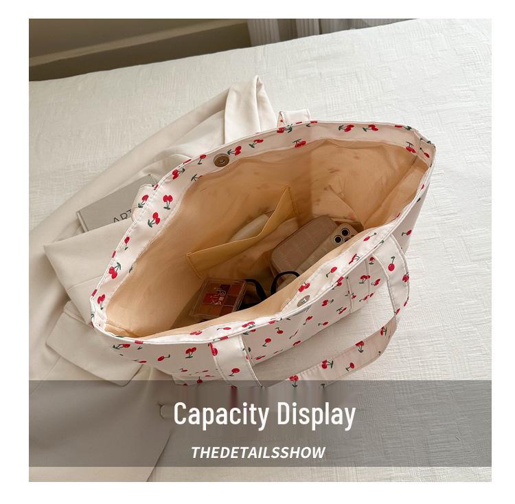 Стильная сумка-тоут с принтом вишни - Большая вместительная цветочная сумка через плечо для женщин, Коллекция Лето 2025