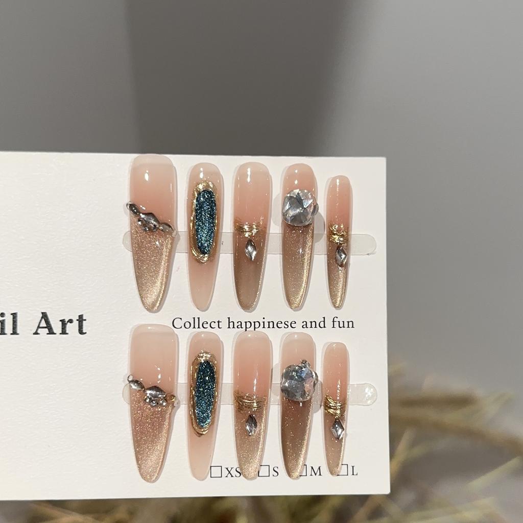 Women Long Press‑On Nails Pure‑Handmade Golden Cat‑Eye Light Luxury Temperament Removable False Nail Patches