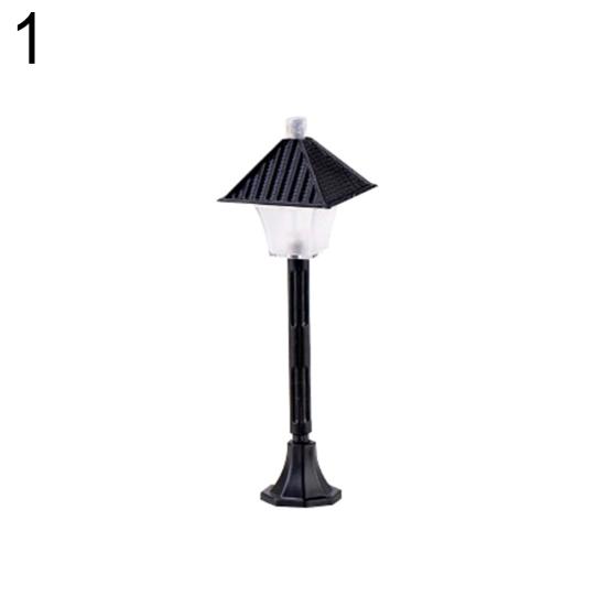 1Pc Creative Resin Street Lamp Model Garden Dollhouse Miniature Landscape Decor