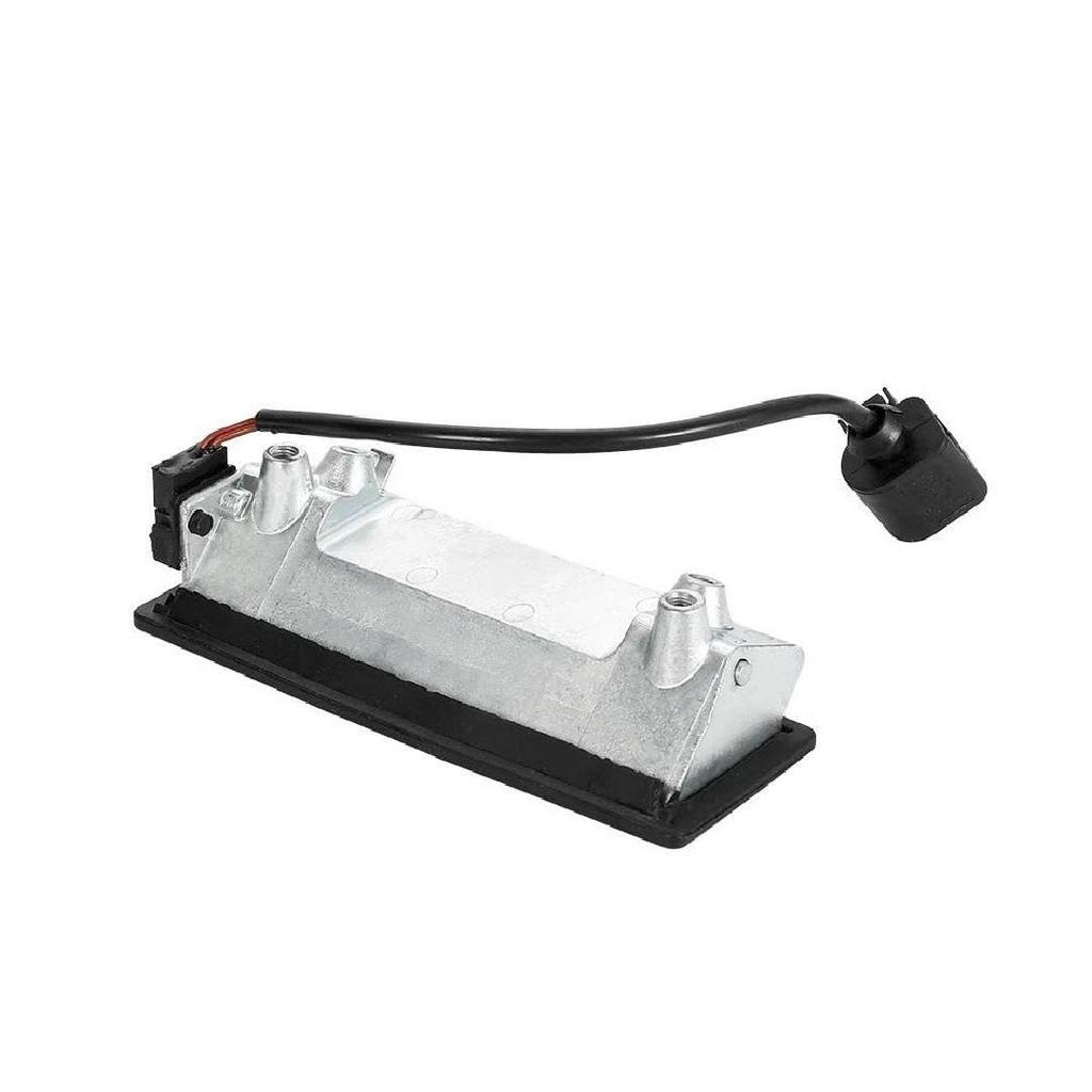 Переключатель крышки багажника Volkswagen Golf/Bora/Touareg 1J0827566