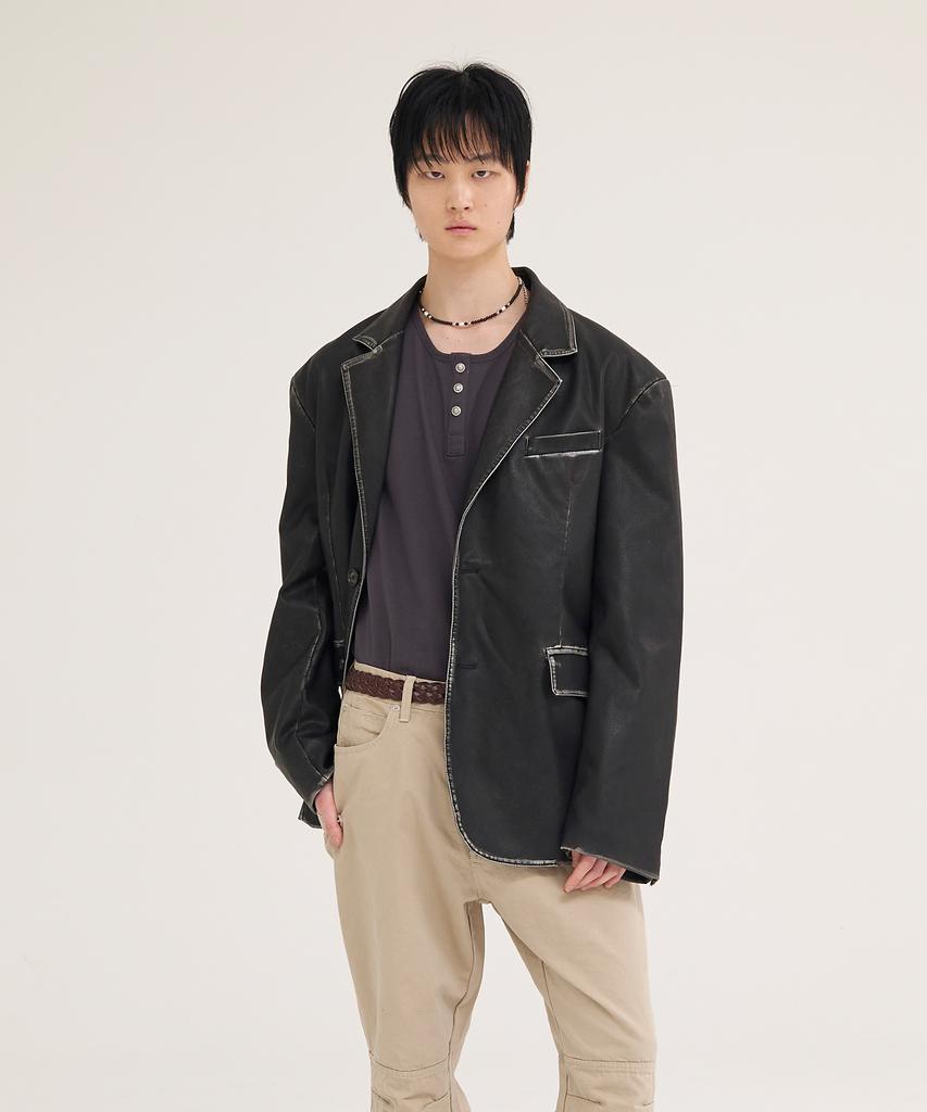 Akecii Scratch Leather Blazer_Black