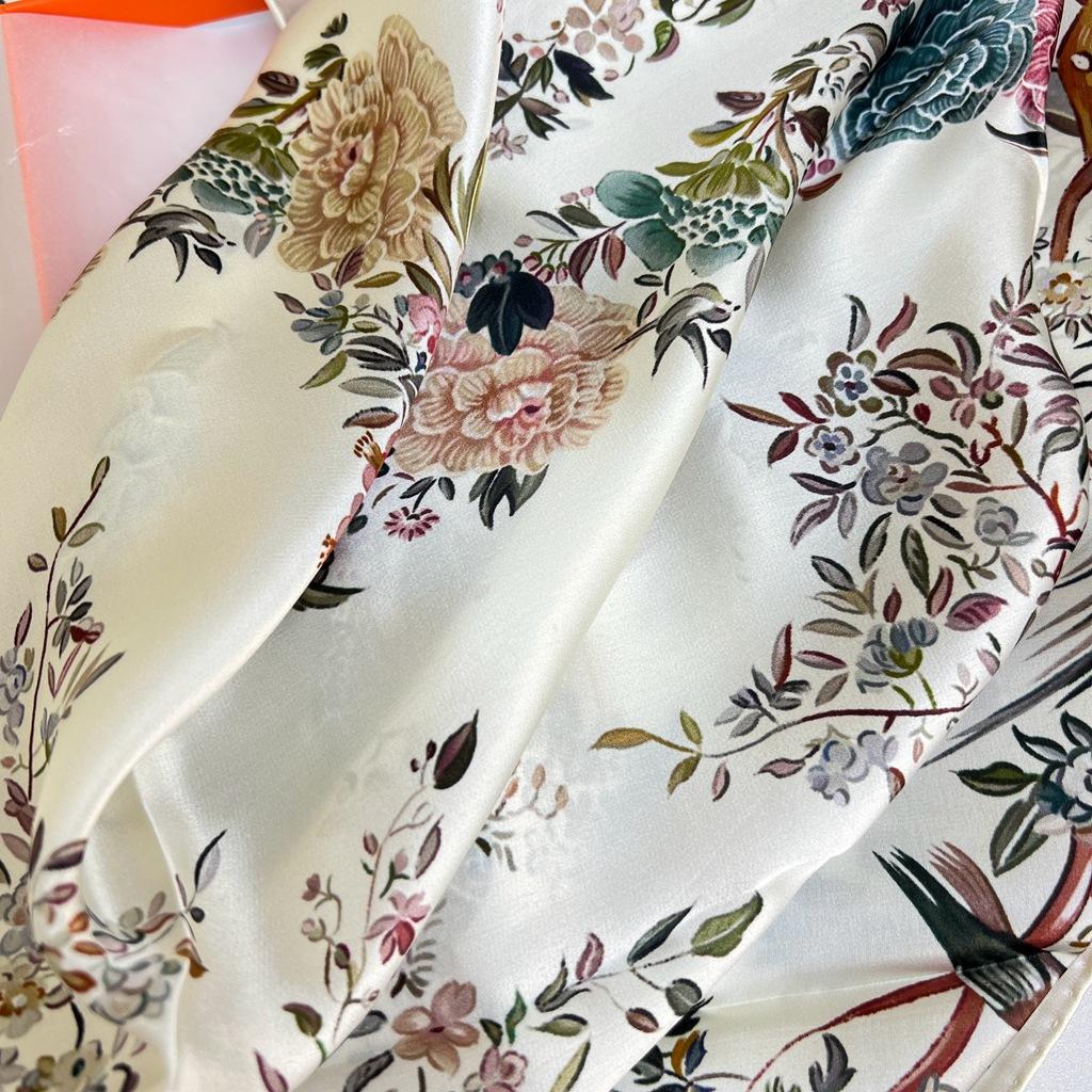 Winter Garden 110 Silk Crepe Satin Square Scarf Mulberry Silk Ladies Spring And Summer Sunscreen Silk Scarf Shawl