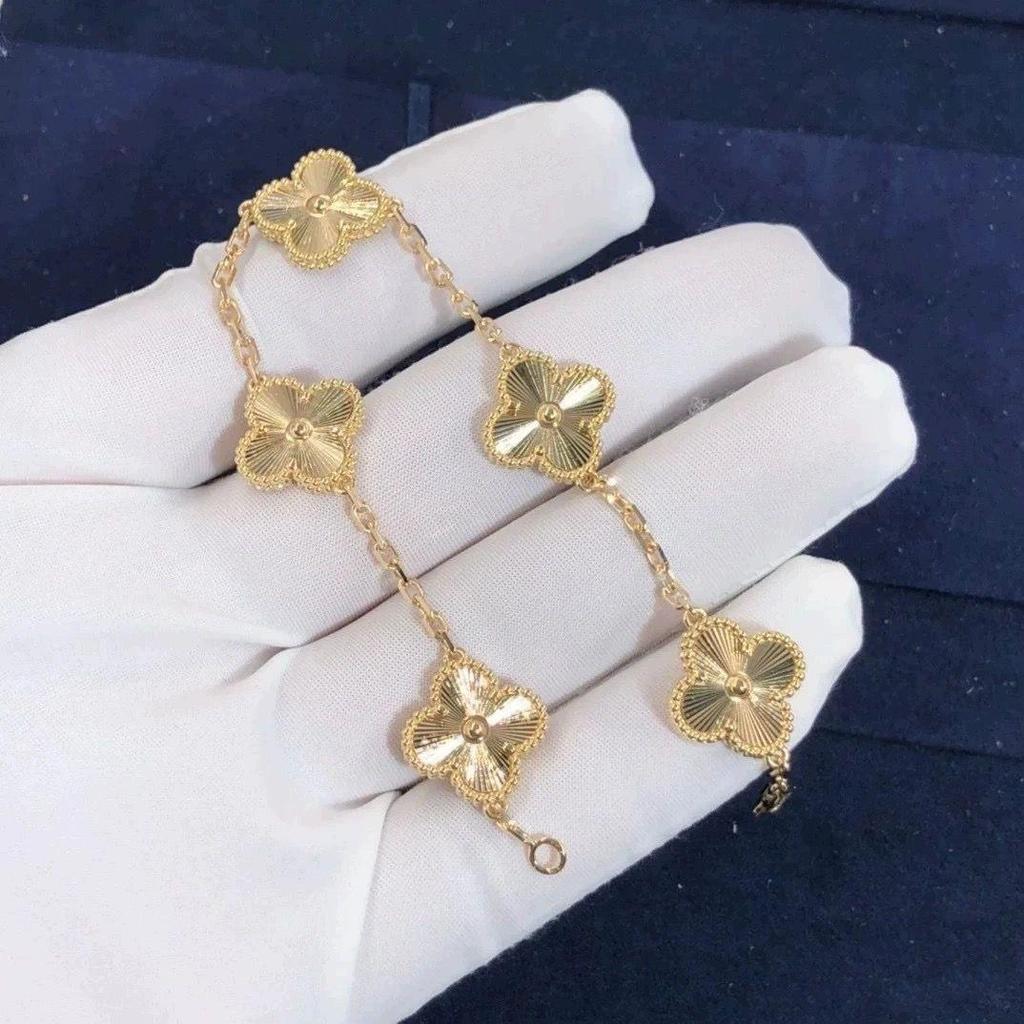 2024 Christmas Edition s925 Silver Four-Leaf Clover Necklace in Rose & White Gold for Women