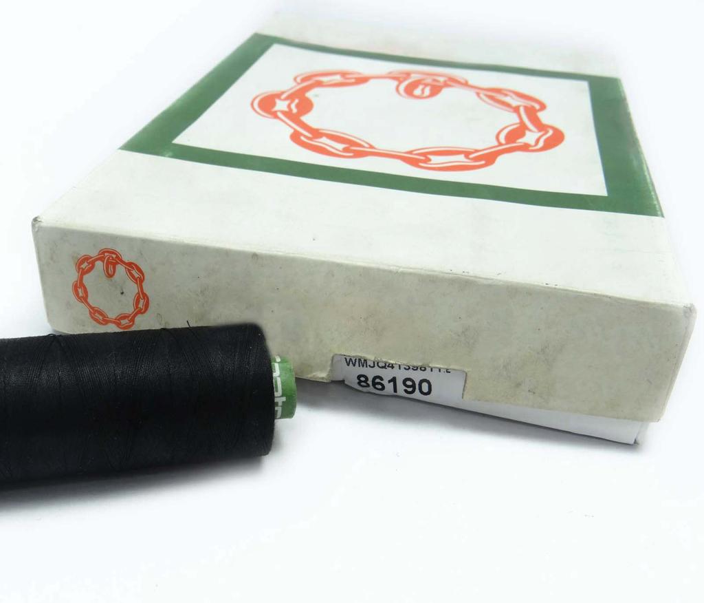 400-метровая белая полиэфирная катушка с оверлоком для ручной швейной машины