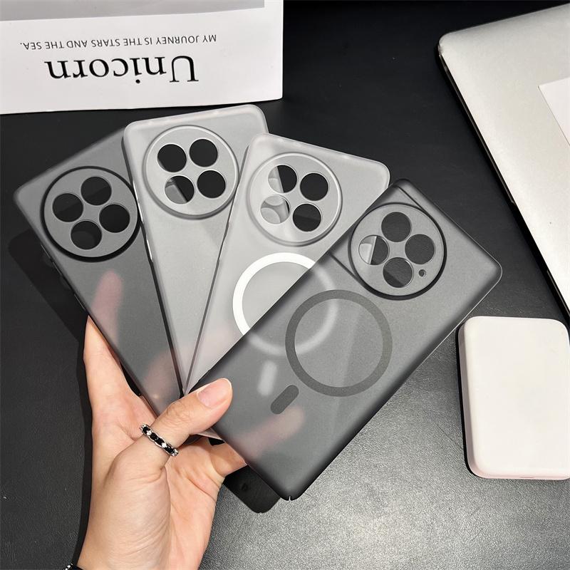 Матовый полупрозрачный чехол с магнитом для беспроводной зарядки MagSafe для OnePlus 13 12 11 10 9 8 7 ACE 2 3 5 Pro Nord 2 3 4 Lite