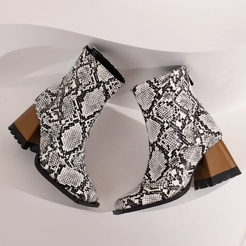 Krazing Pot Полиуретановые осенне-зимние туфли 47 размера 48 Ботинки Челси с каменными металлическими пуговицами и квадратным носком, с молнией, сохраняющие тепло полусапожки