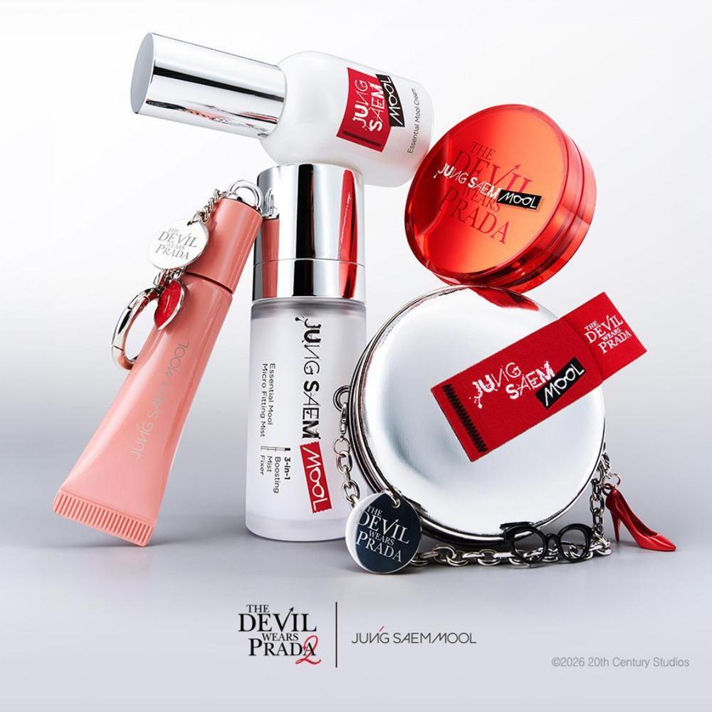 JUNG SAEM MOOL Художественные румяна-подушечка Blurr Rosy Petal Special Edition Натуральные румяна с мягким сиянием