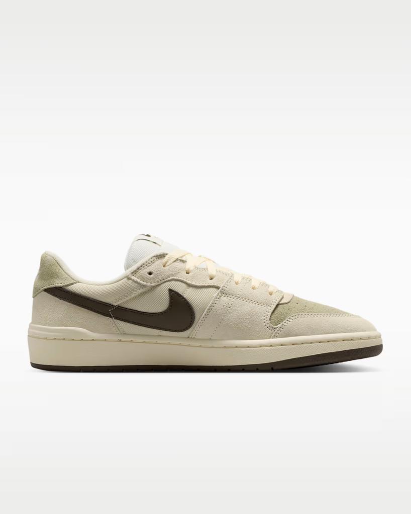 IB0108-101 Nike SB Code 58 "Pale Ivory/Light Khaki" (Men's)