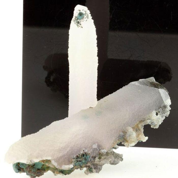 Calcite 416.9 carats