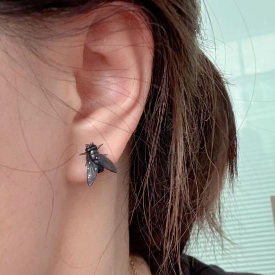 Черные серьги-гвоздики в виде мух, 3D, имитация насекомых, реалистичные мини-серьги-гвоздики в виде мух, легкие украшения, подарок-прикол для него/нее