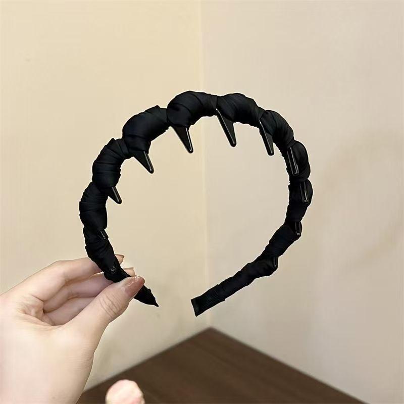 Retro Leopard Print Plush Headband - Non-Slip, Korean Style for Women, Perfect for Autumn and Winter Face Washing