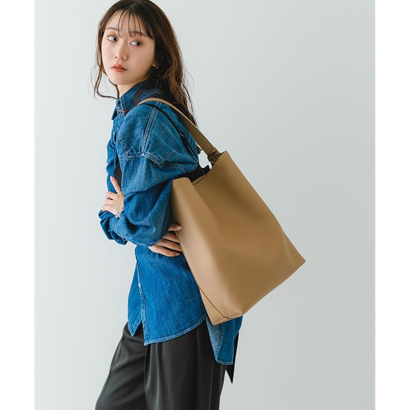 [Rodesco] сумка-тоут Простая сумка-тоут с одной ручкой и кисточкой для женщин XX46-2AW2505 БЕЖЕВЫЙ one