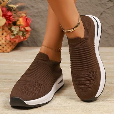 Модные повседневные дышащие кроссовки из сетки, новые кроссовки на плоской подошве с круглым носком и глубоким вырезом, вязаные, для осени
