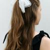 ROLAROLA SQUARE LACE SCRUNCHIE WHITE
