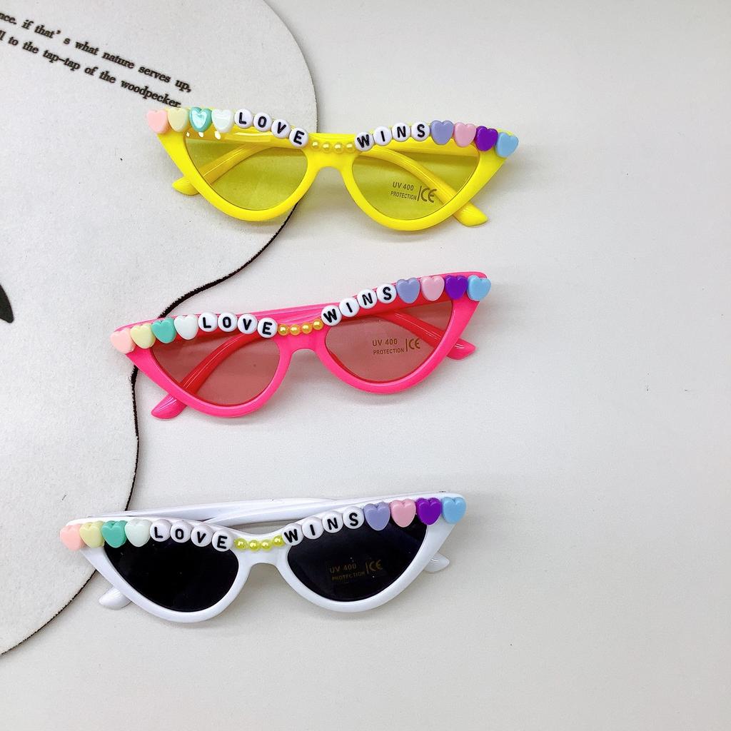 Детские солнцезащитные очки Cat'S Eye Love, модные солнцезащитные очки с защитой от ультрафиолета, солнцезащитные очки для мальчиков и девочек, солнцезащитные очки Tide