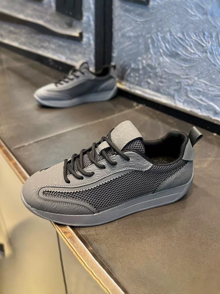 New breathable sports shoes casual men's shoes four seasons casual shoes student men's shoes