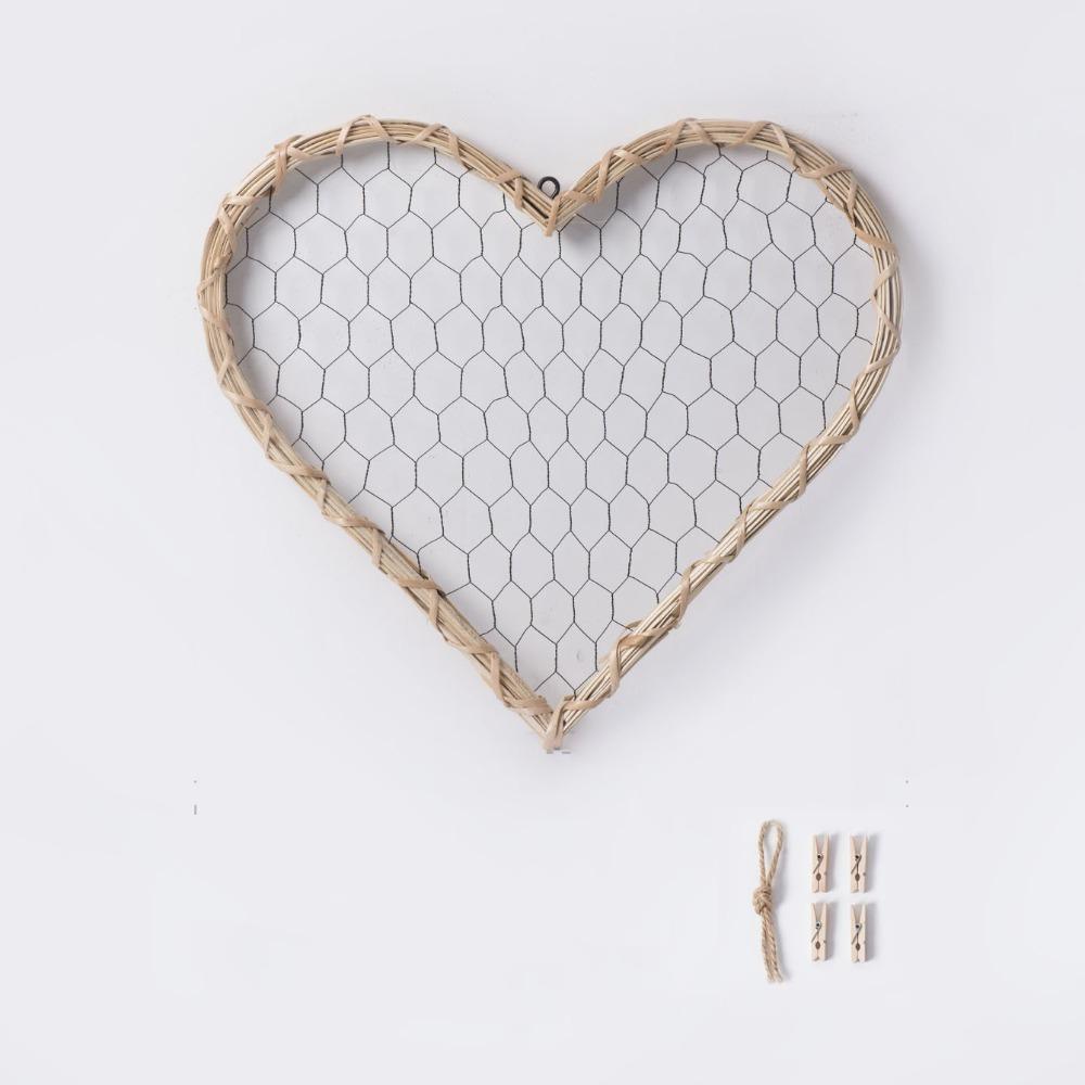Rustic Heart-Shaped Photo Frame Hanging Romantic Wall Decoration Frame Natural DIY Family Photos Display Holder Wedding Gift