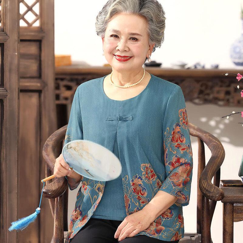 Women's Embroidered Round Neck Seven-Sleeve Shirt