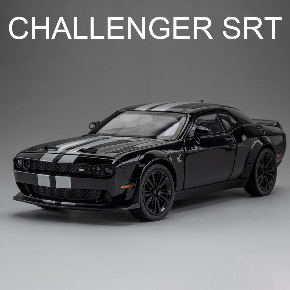 1:22 Challenger SRT Hellcat Demon Eyes Модель автомобиля Игрушка Сплав Литье под давлением Оттяни назад Суперкар Свет Звук Модели транспортных средств Подарки для детей