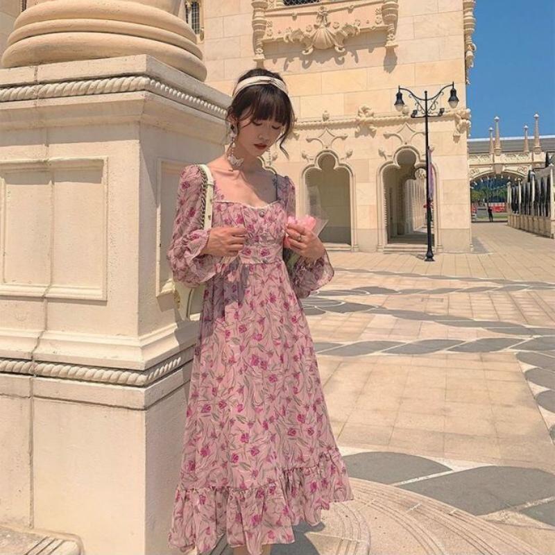 Французское винтажное шифоновое платье с квадратным вырезом и длинными рукавами, облегающее талию, жемчужные пуговицы, платье с розовым цветочным принтом, тонкий пояс, баска, платья с расклешенными рукавами