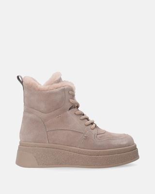 Beige Suede Insulated Ankle Boots with Fur Beige Suede Insulated Ankle Boots with Fur 41