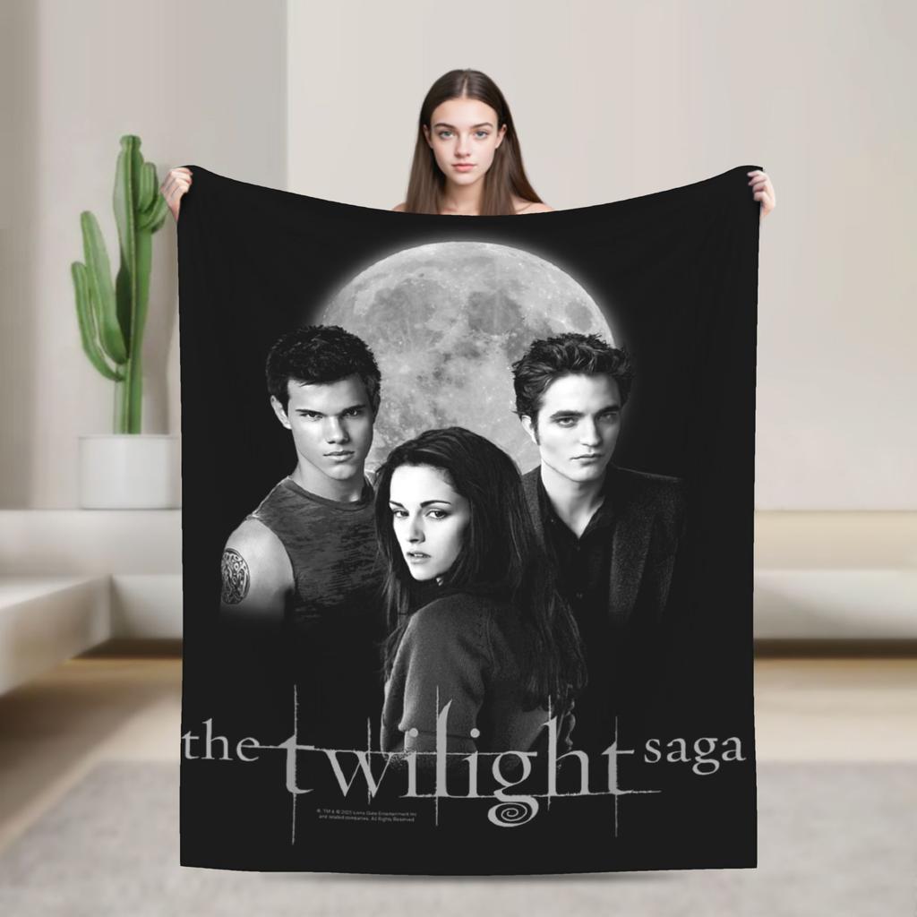 Twilight Saga Jacob Wolf Moon Loca Velvet Throw Fashion Blankets Retro Movie for Home Knitted Fashion Blanket Car Lightweight Portable Quilt