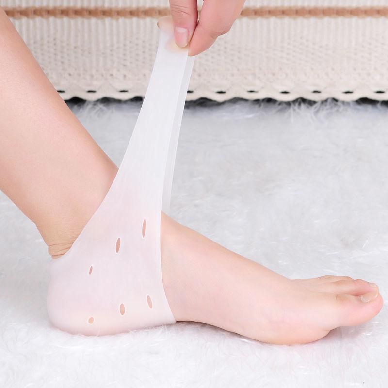 Silicone Gel Heel Protect Socks for Moisturizing and Healing Cracked Feet - 2 Pieces