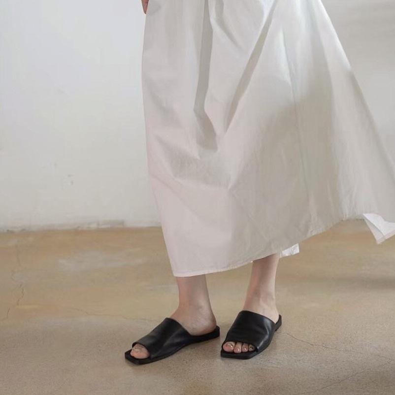 Овчина~ Корейская версия квадратного носка со шлепанцами на плоской подошве, женская летняя одежда простые кожаные шлепанцы с мягкой подошвой с открытым носком, прохладные шлепанцы