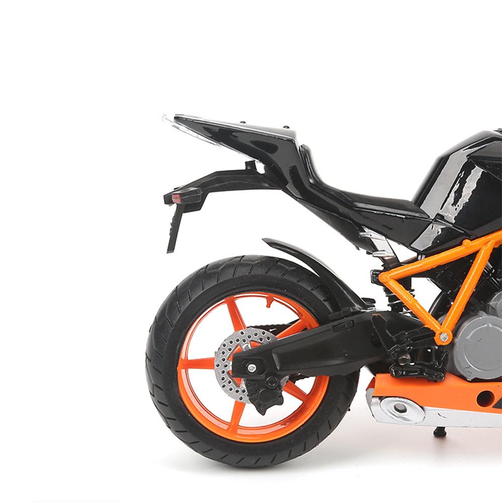 1/12 HTM Rc8 Alloy Motorcycle Model Diecasts Sport Racing Motorcycle Vehicles Decoration Ornaments Toys for Kid Boys’ Gifts