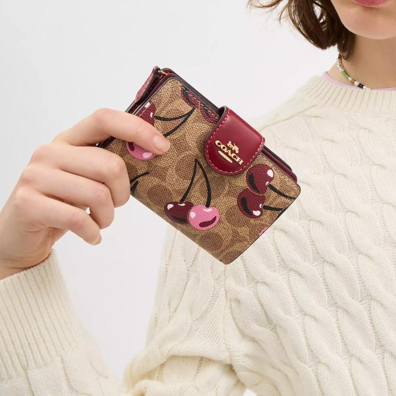 Coach 13-угольная молния Кошелек из кожи с фирменным принтом "Вишня" Обычный Женский Светло-коричневый Мультиколор