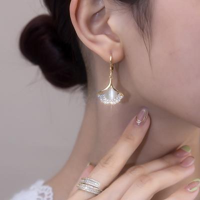 Серьги из опалового листа гинкго женские легкие роскошные нишевые новые китайские антикварные серьги Sansheng абрикосовые