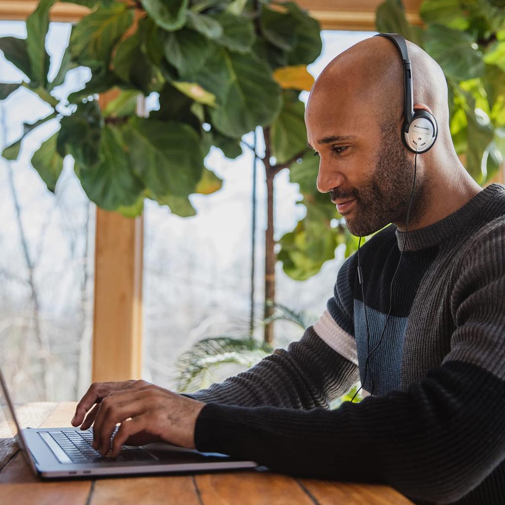 Наушники Panasonic Легкие наушники с микрофоном и басами, а также разъемом Clear Natural Jack для телефонов и работы из дома On-Ear XBS, Sound, 3,5 мм для ноутбуков, -