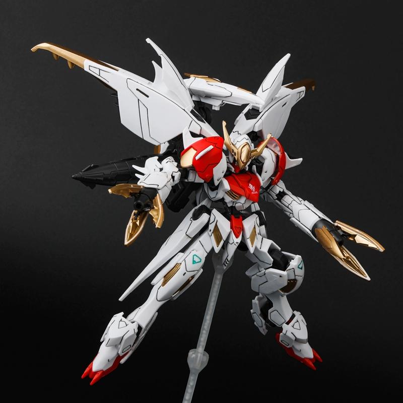 Новый Gk 1/144 Hg Белый Удивительный Барбатос Сириус Гаражный Набор Аниме Периферия Фигурка Действия Собранная Игрушка Украшение Сюрприз Подарок для Мальчика