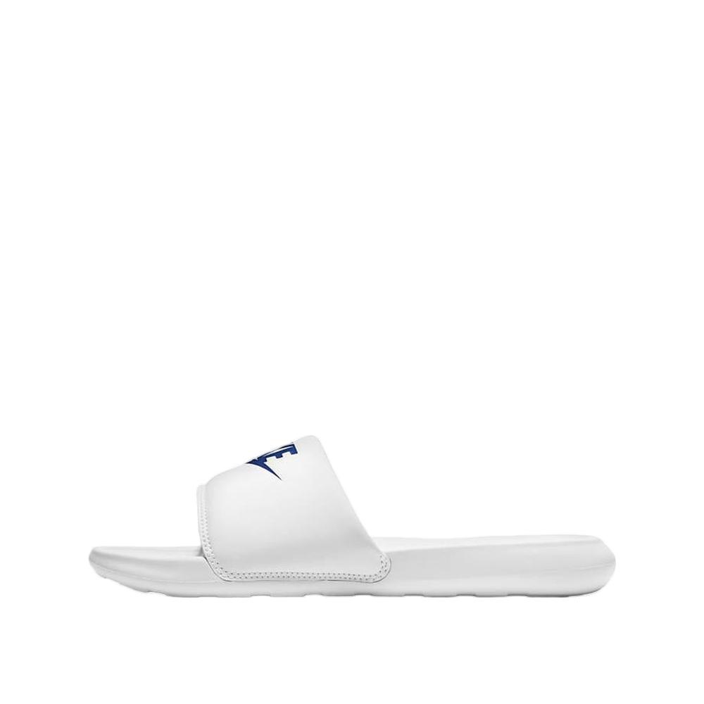 Footwear Type + Nike + Victori One