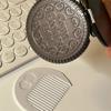 1 шт. симпатичное шоколадное печенье в форме печенья Oreo с шоколадным дизайном, зеркало для макияжа с 1 расческой, набор для женщин, складное зеркало для макияжа