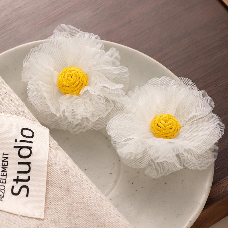 Misty Moon Light Yarn Spring And Summer Organza Flower Stud Earrings Exaggerated Atmosphere Vacation Style Earrings Women'S Earrings Pure Desire Wind