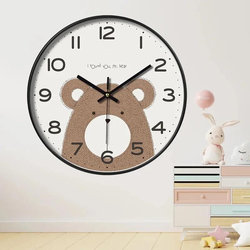 Легко читаемые 8-дюймовые современные настенные часы Простые и легко читаемые бесшумные нетикающие настенные часы для спальни гостиной