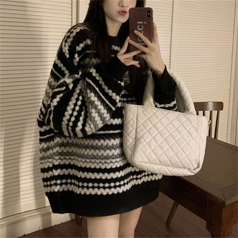 Loose Mid To Long Length Sweater for Women Autumn and Winter Outfit Design Sense Top
