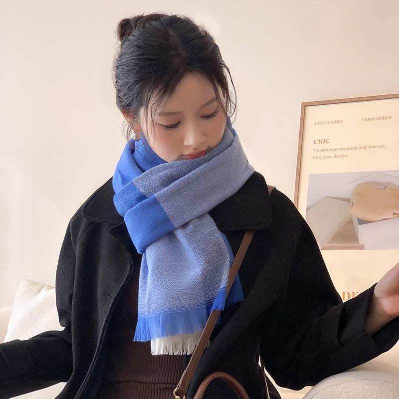 2024 Warm and Comfortable Checkered Imitation Cashmere Scarf for Women