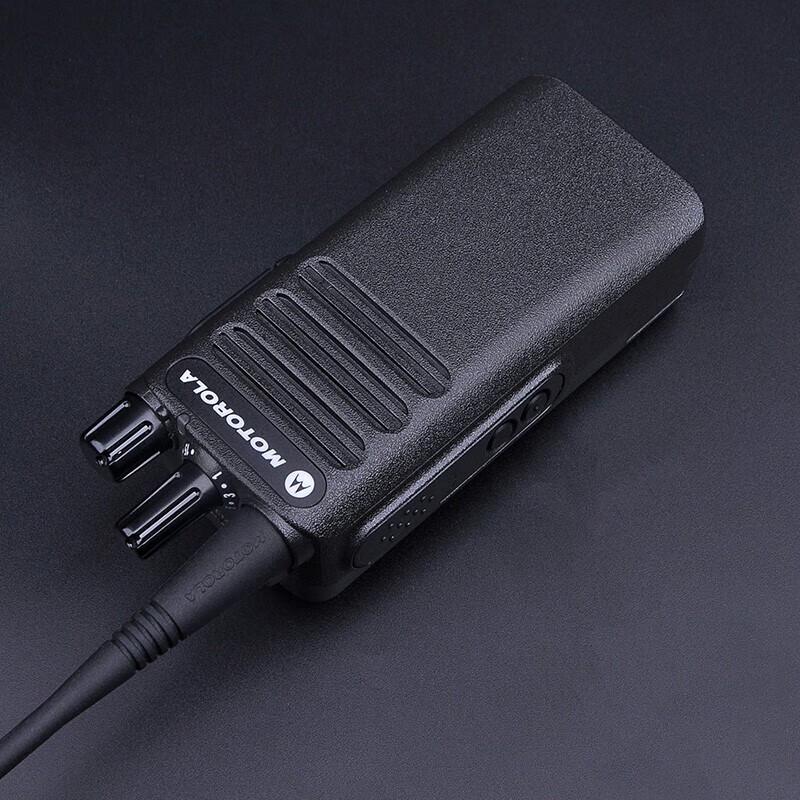 Motorola XiR C1200 Professional Digital Two-Way Radio (CN version)