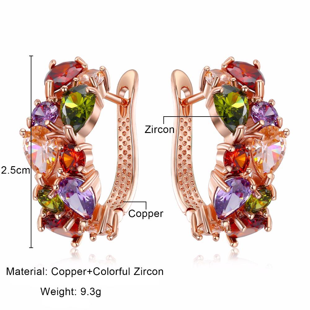 Красочные серьги с разноцветными камнями