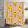 Счастливая рожица Занавеска для душа Розовый фон с желтым мультяшным персонажем для декора ванной комнаты