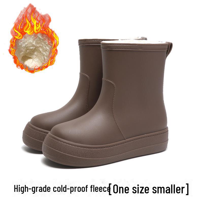 Модные женские водонепроницаемые резиновые сапоги средней высоты со съемной бархатной подкладкой и нескользящей мягкой подошвой.