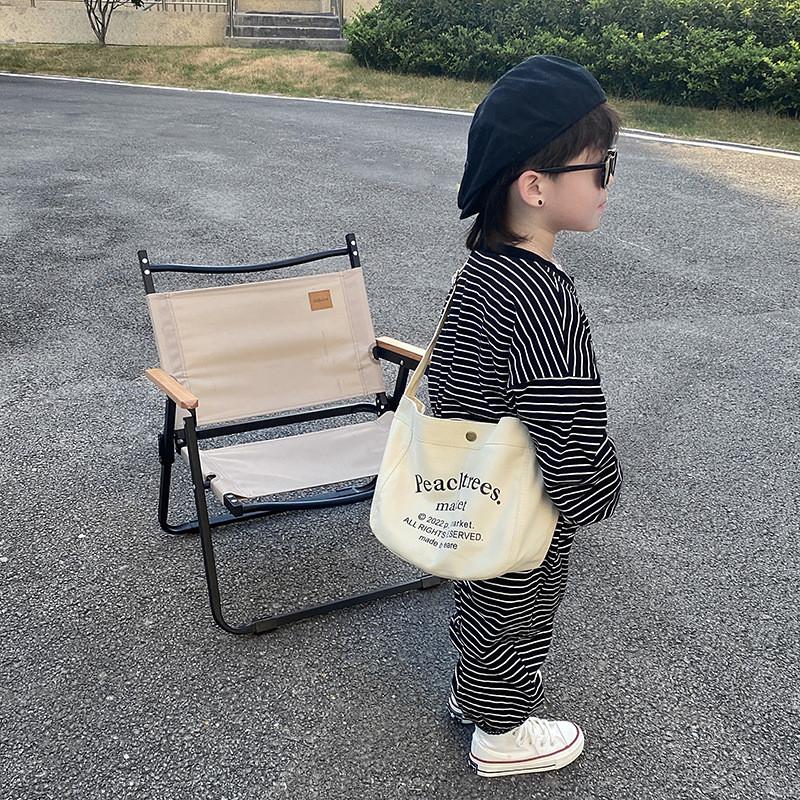 Детская холщовая сумка через плечо с принтом букв и большой вместимостью для повседневного использования