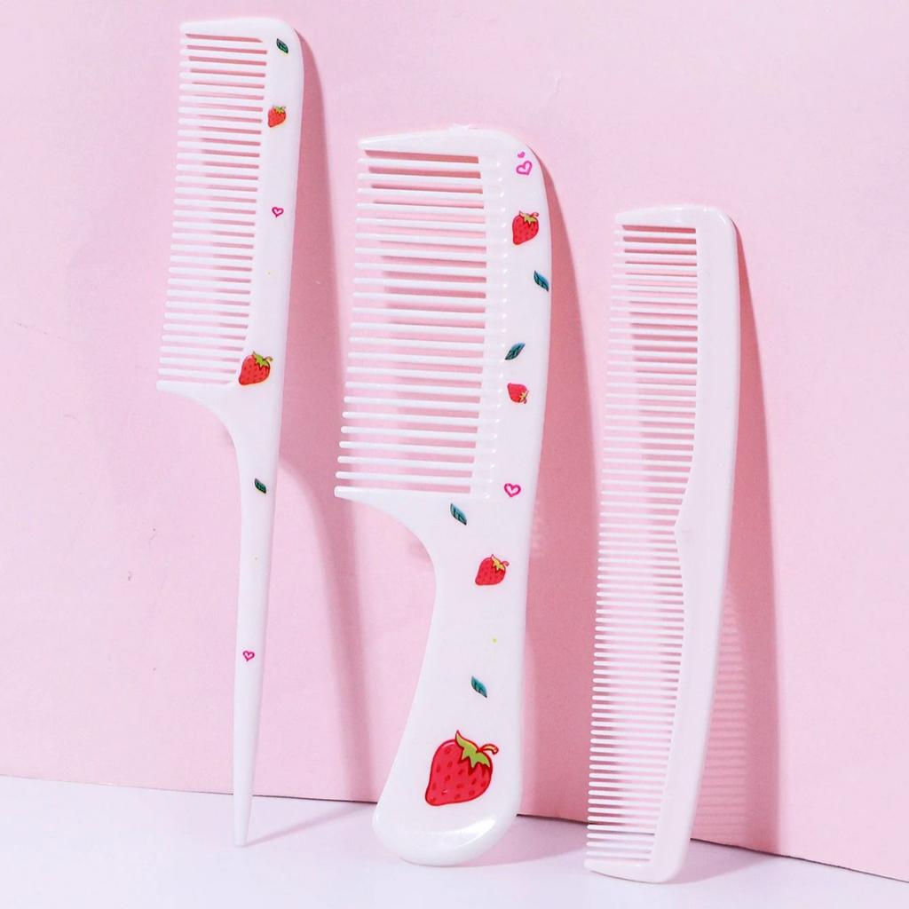 Mini portable cartoon cute little comb, gently combing hair, portable design travel friendly, suitable for all types of hair