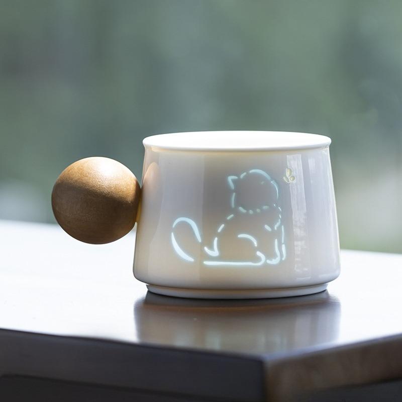 Cute Cat Ceramic Coffee Cup with Saucer, 230ml Porcelain Tea Cup with Wooden Handle
